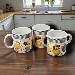 Sakura Debbie Mumm Teapots Mug Set w Large Creamer Pitcher Cottage Kitchen 1998